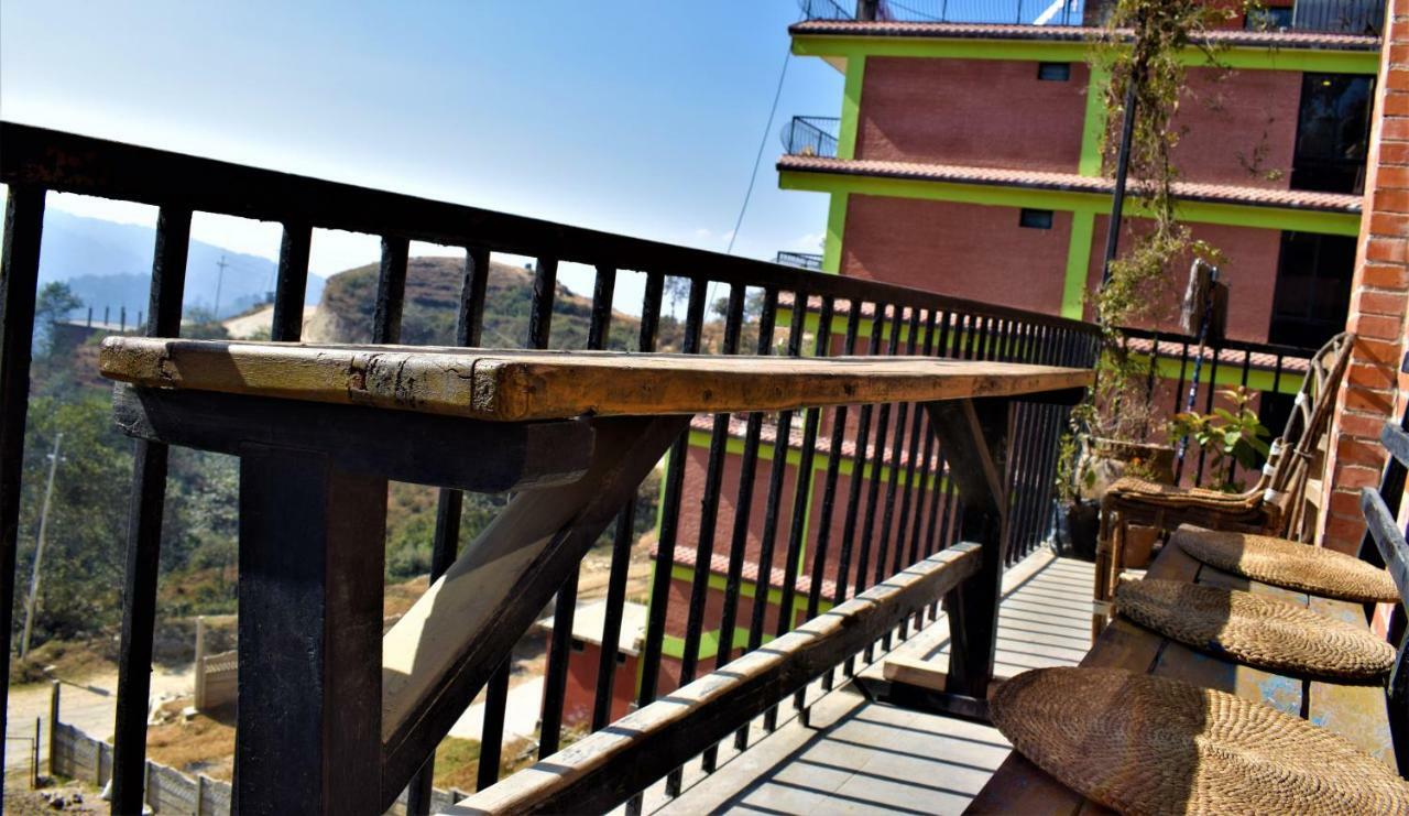 Berg House Cafe And Hotel Nagarkot Esterno foto